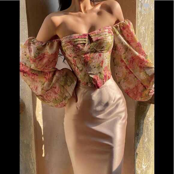 XIAOLI Floral Off Shoulder Top XS Bridgerton Style - Picture 2 of 9